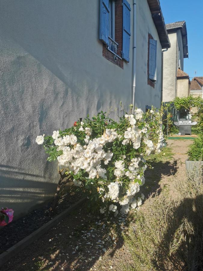 Villa Havre De Paix Saint-Junien Exterior foto